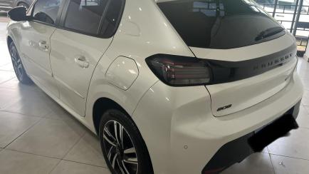 Peugeot 208 1.0 Allure Turbo 200 CVT t200 (Aut)