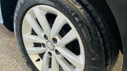 Volkswagen Fox 1.0 MPI Track (Flex)