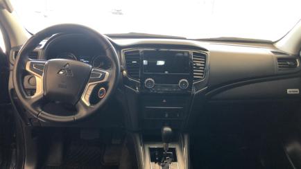 Mitsubishi L200 Outdoor Triton Sport 2.4 D GLS 4WD (Aut)