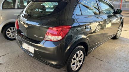Chevrolet Onix 1.0 Joy SPE/4