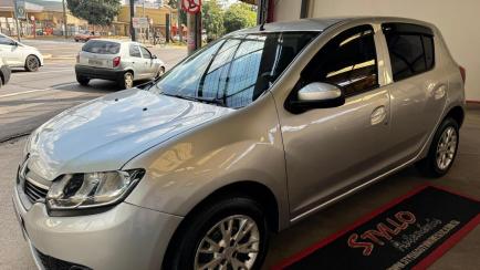 Renault Sandero Expression 1.0 12V SCe (Flex)