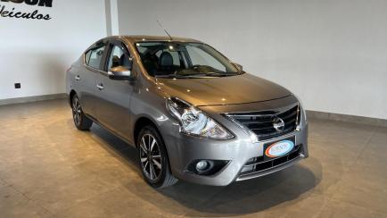 Nissan Versa 1.6 SL CVT (Flex)