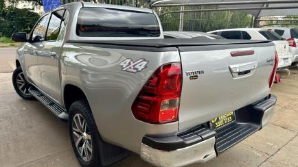 Toyota Hilux Cabine Dupla Hilux 2.8 TDI CD SRV 4x4 (Aut)