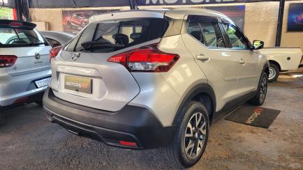 Nissan Kicks 1.6 S CVT (Flex)