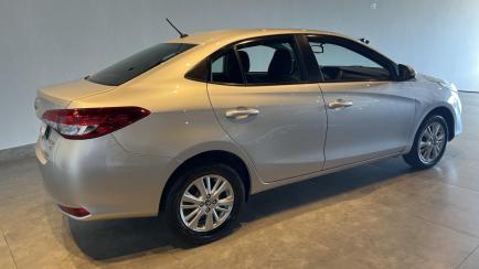 Toyota Yaris Sedan 1.5 XL Plus Tech CVT (Flex)