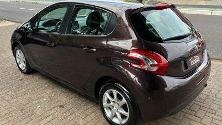 Peugeot 208 Active Pack 1.5 8V (Flex)