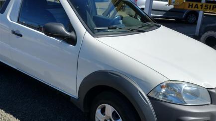 Fiat Strada Hard Working 1.4 (Flex)