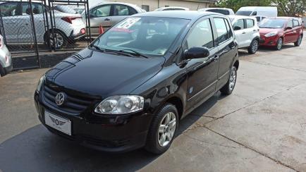 Volkswagen Fox Route 1.0 8V (Flex)