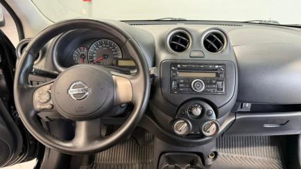 Nissan March 1.6 16V SV (Flex)