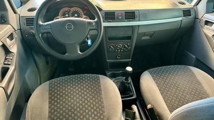 Chevrolet Meriva Premium 1.8 (Flex)