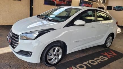 Hyundai HB20S 1.6 Comfort Plus (Aut)