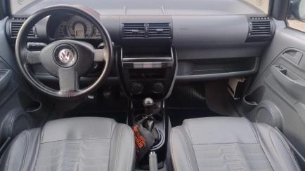Volkswagen Fox Plus 1.6 8V (Flex)