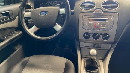 Ford Focus Sedan GLX 2.0 16V (Flex)