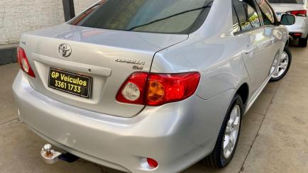Toyota Corolla Sedan GLi 1.8 16V (flex)