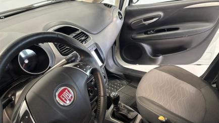 Fiat Punto Essence 1.6 16V (Flex)