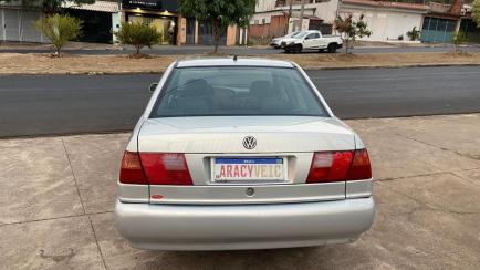 Volkswagen Santana 1.8 MI (álcool)