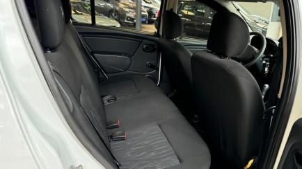 Renault Sandero Authentique 1.0 16V (Flex)