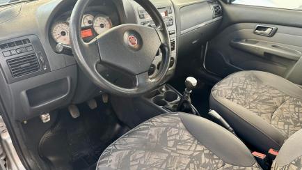 Fiat Strada Adventure 1.8 8V (Flex) (Cabine Dupla)
