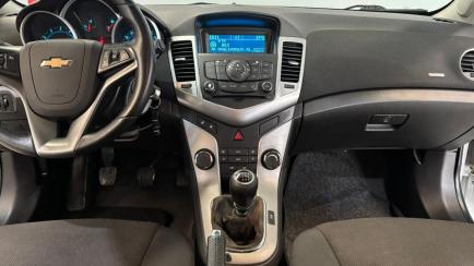 Chevrolet Cruze Sport6 LT 1.8 16V Ecotec (Flex)