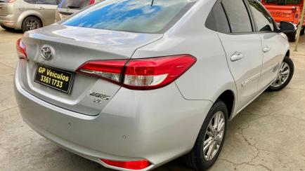 Toyota Yaris Sedan 1.5 XL Live CVT