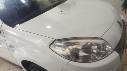 Renault Sandero Authentique 1.0 16V (Flex)