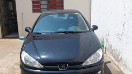 Peugeot 206 Hatch. Feline 1.6 16V