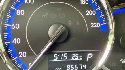 Toyota Yaris Sedan 1.5 XL Live CVT