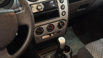 Ford Fiesta Hatch Rocam 1.6 (Flex)