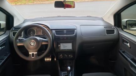 Volkswagen CrossFox I-Motion 1.6 VHT (Flex)