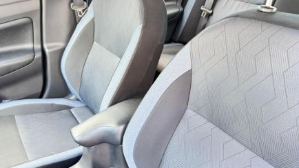 Nissan Versa 1.6 Advance CVT (aut)