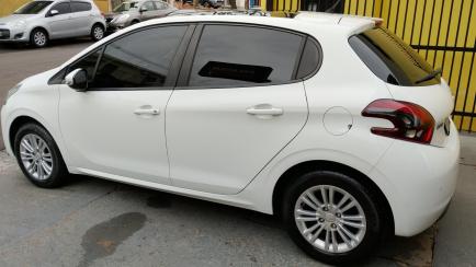Peugeot 208 Allure 1.6 16V (Flex) (Aut)