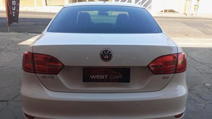 Volkswagen Jetta 2.0 Comfortline Tiptronic (Flex)