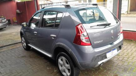 Renault Sandero Stepway 1.6 16V (Flex)