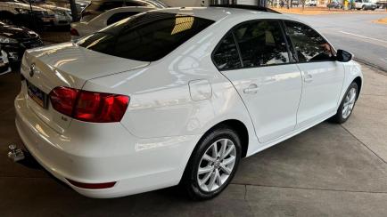 Volkswagen Jetta 2.0 Comfortline (Flex)