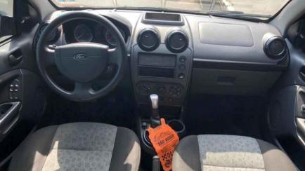 Ford Fiesta Sedan 1.6 Rocam (Flex)