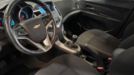 Chevrolet Cruze Sport6 LT 1.8 16V Ecotec (Flex)