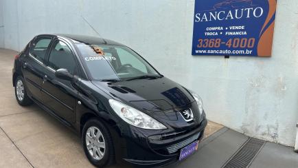 Peugeot 207 Hatch XR 1.4 8V (flex) 4p