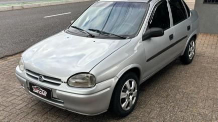 Chevrolet Corsa Sedan GL 1.6 MPFi