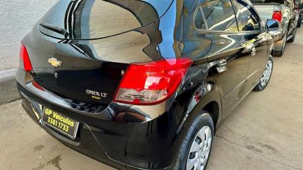 Chevrolet Onix 1.4 LT SPE/4