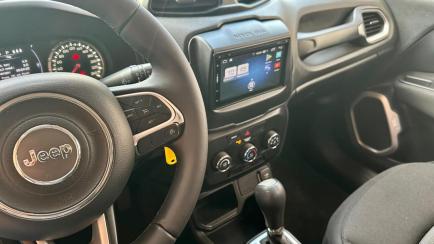 Jeep Renegade 1.8 (Aut)