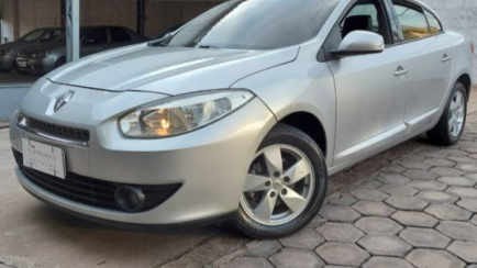 Renault Fluence 2.0 16V Dynamique (Flex)