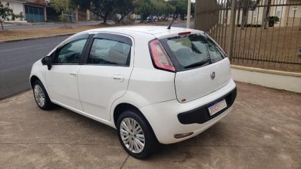 Fiat Punto Attractive 1.4 (Flex)