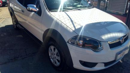 Fiat Strada Trekking 1.6 16V (Flex) (Cabine Dupla)