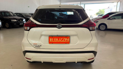 Nissan Kicks Play 1.6 Sense CVT (Aut)