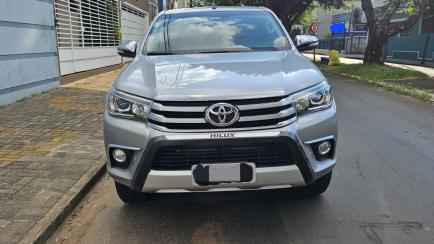 Toyota Hilux Cabine Dupla Hilux 2.8 TDI SRX CD 4x4 (Aut)