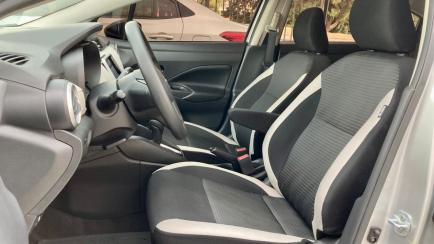 Nissan Versa 1.6 Sense CVT