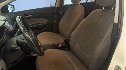 Hyundai HB20S 1.6 Premium (Aut)