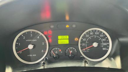 Hyundai HR 2.5 CRDI