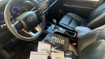 Toyota Hilux Cabine Dupla Hilux 2.8 TDI SRX CD 4x4 (Aut)