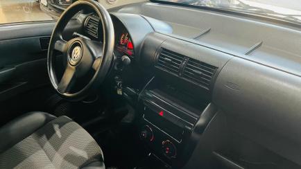 Volkswagen Fox Plus 1.0 8V (Flex)